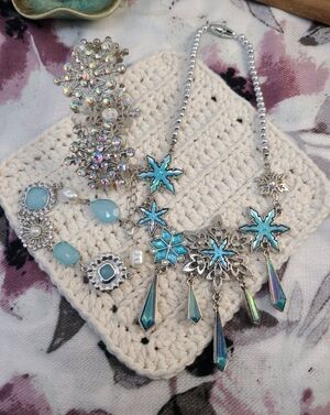 Snowflake Princess Jewelry Set Blue Crystal Necklace Bracelets Winter Costume